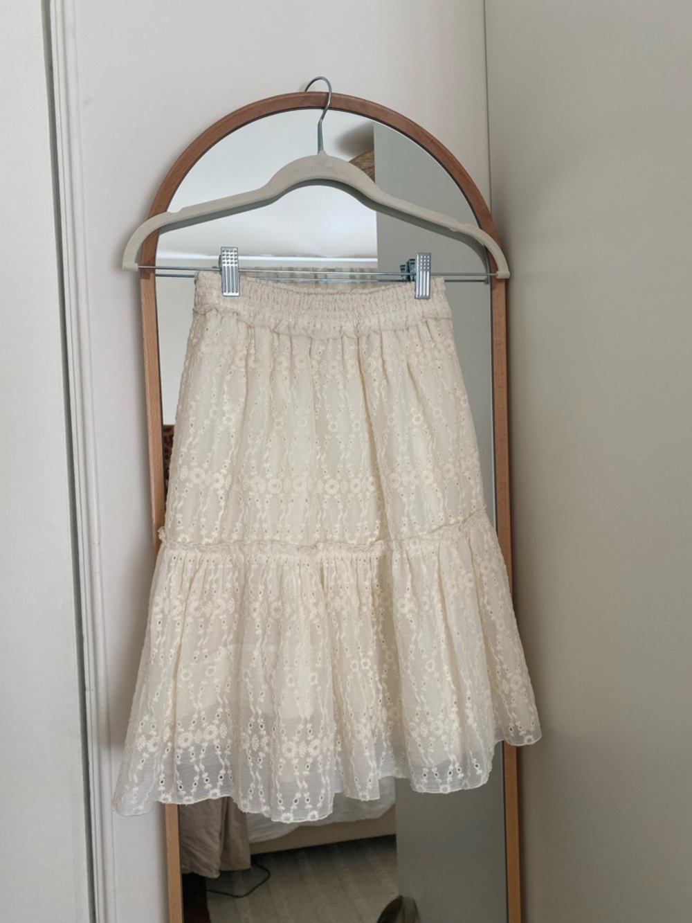 Zara Girl’s sz 11/12 Cream Eyelet Tiered Skirt
